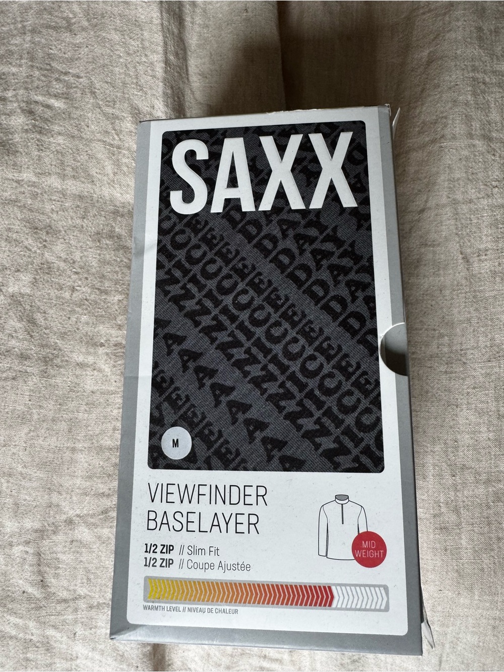 Saxx Viewfinder Baselayer 1/2 Zip in Charcoal Black. Men's medium
